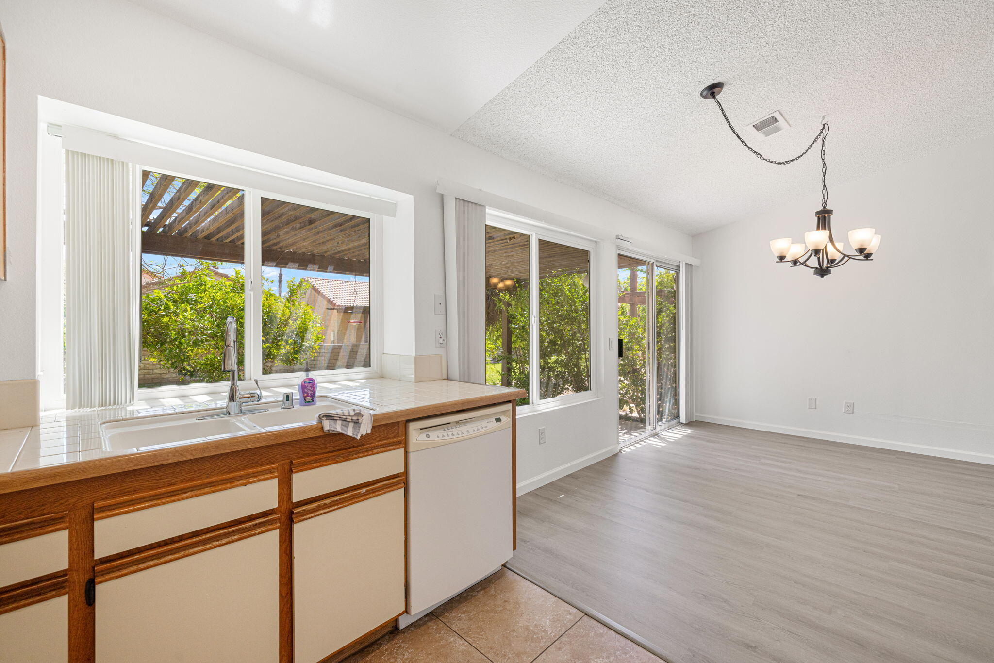 40754 Flying Sea Road Palm Desert, CA 92211 - Photo 15 of 37 16-web-or-mls-_G4A8758