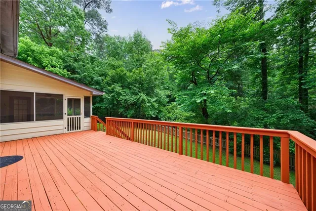 $2,950 | 10565 Shallowford Road, Roswell, GA 30075