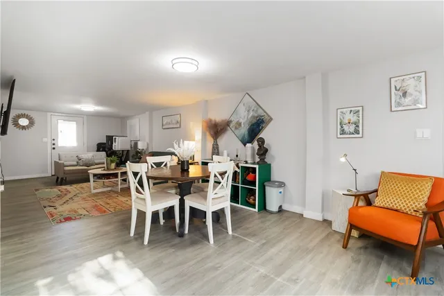 $2,250 | 2495 Lakeshore Drive, Canyon Lake, TX 78133