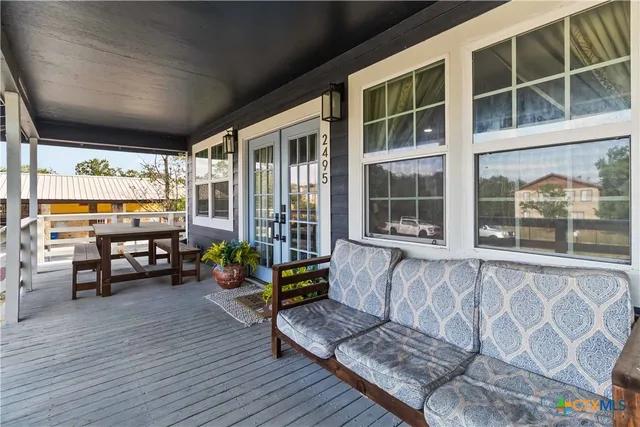 $2,250 | 2495 Lakeshore Drive, Canyon Lake, TX 78133