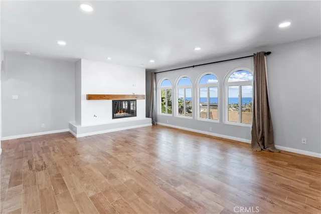 $2,468,000 | 604 Avenida Acapulco, San Clemente, CA 92672