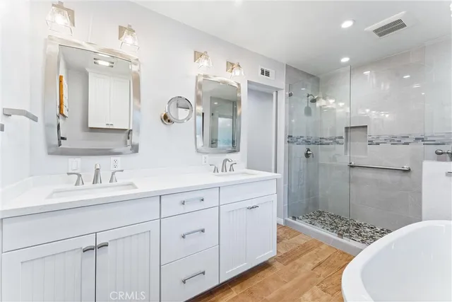 $2,468,000 | 604 Avenida Acapulco, San Clemente, CA 92672