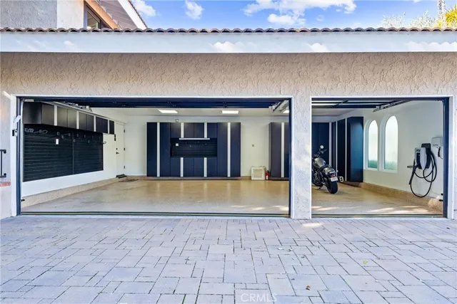 $2,468,000 | 604 Avenida Acapulco, San Clemente, CA 92672