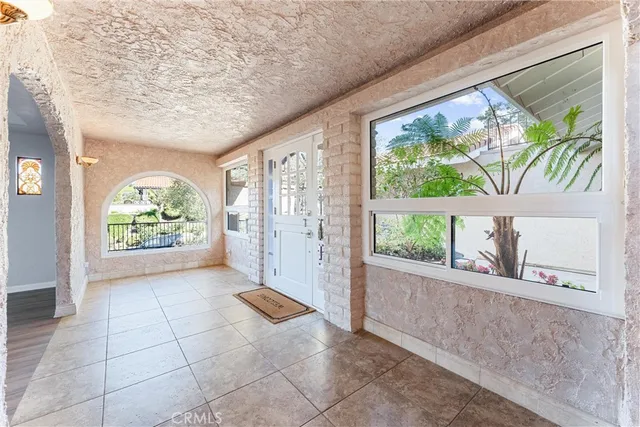 $2,468,000 | 604 Avenida Acapulco, San Clemente, CA 92672