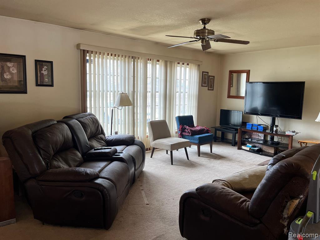 16378 Burt Road Capac, MI 48014 - Photo 13 of 43