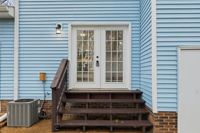 $279,900 | 104 B Twin Oaks Court, Hendersonville, TN 37075