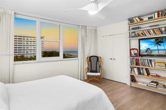 $4,289,000 | 200 Ocean Ln Drive, Unit 501, Key Biscayne, FL 33149