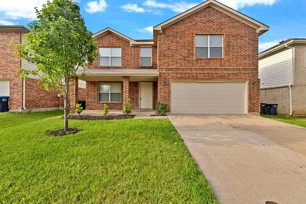 $2,800 | 6205 Winnebago Court, Fort Worth, TX 76179