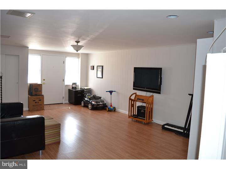 737 Claire Road Philadelphia, PA 19128 - Photo 16 of 23 Gallery Image 16