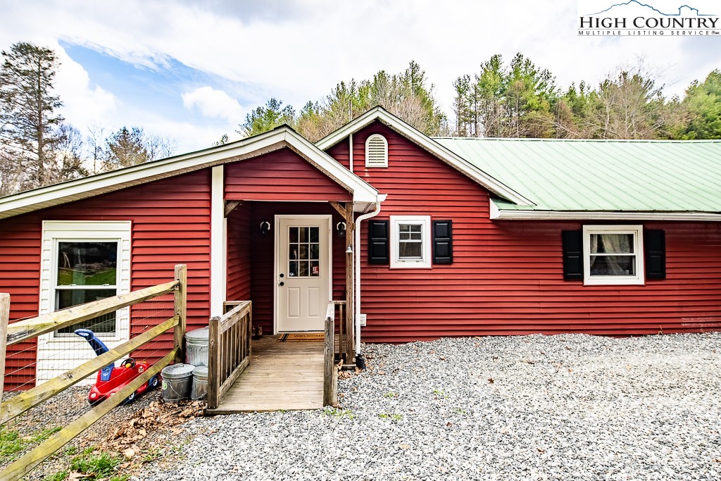 1652 Conley Cheek Road Fleetwood, NC 28626 - Photo 29 of 32