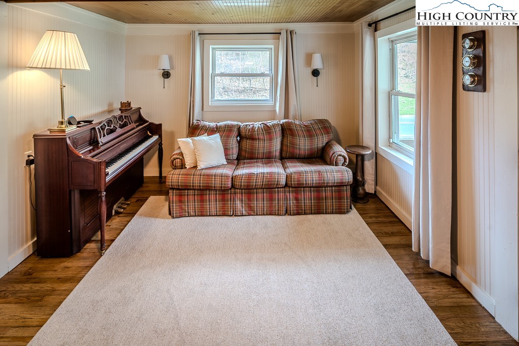 1652 Conley Cheek Road Fleetwood, NC 28626 - Photo 7 of 32