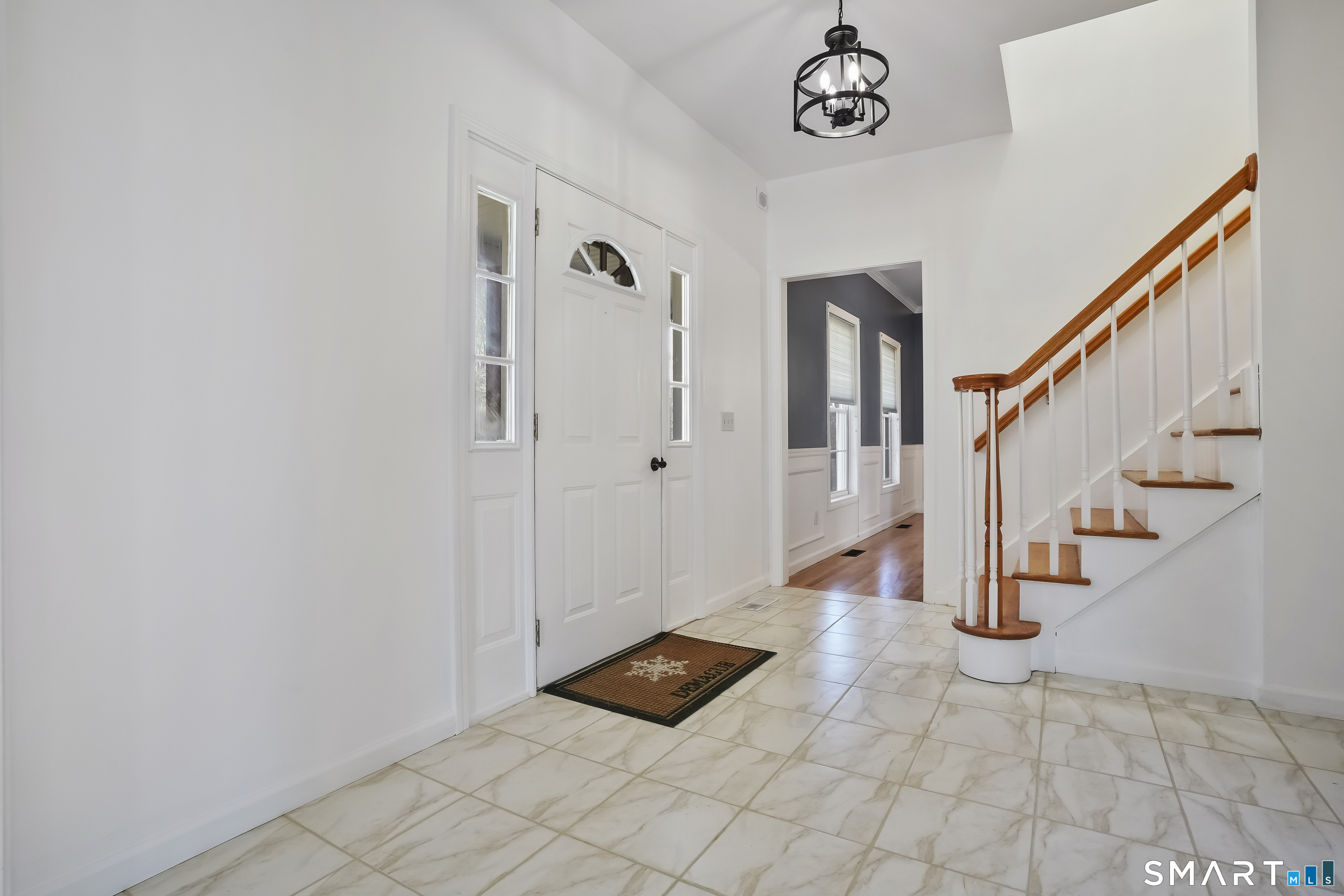 72 Perry Hill Road Shelton, CT 06484 - Photo 4 of 36 a view of entryway and hall with a rug