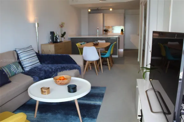 $3,195 | 501 Northeast 31st Street, Unit 2705, Miami, FL 33137