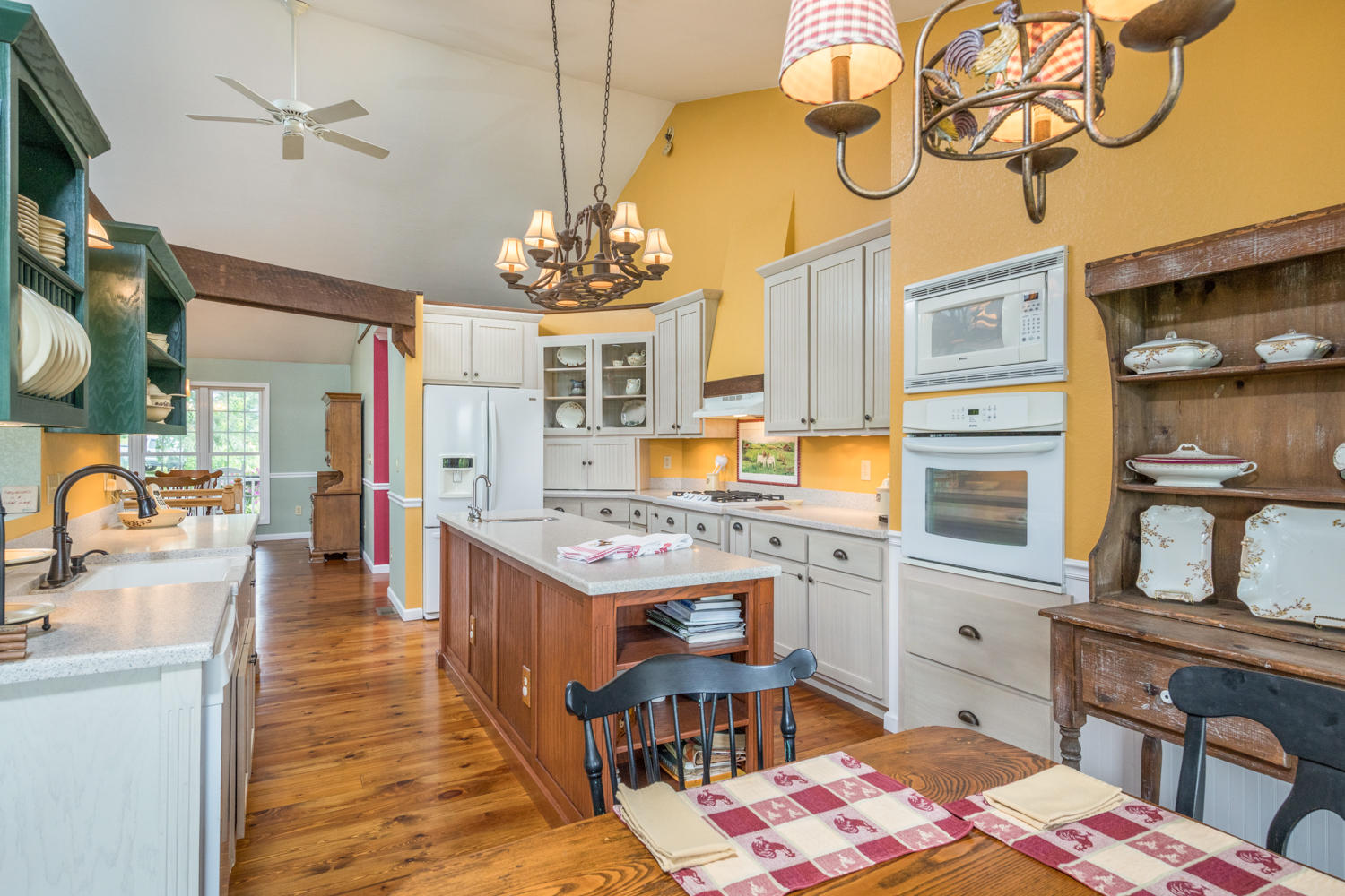 750 Jacks Branch Road Pikeville, TN 37367 - Photo 14 of 56 Kitchen