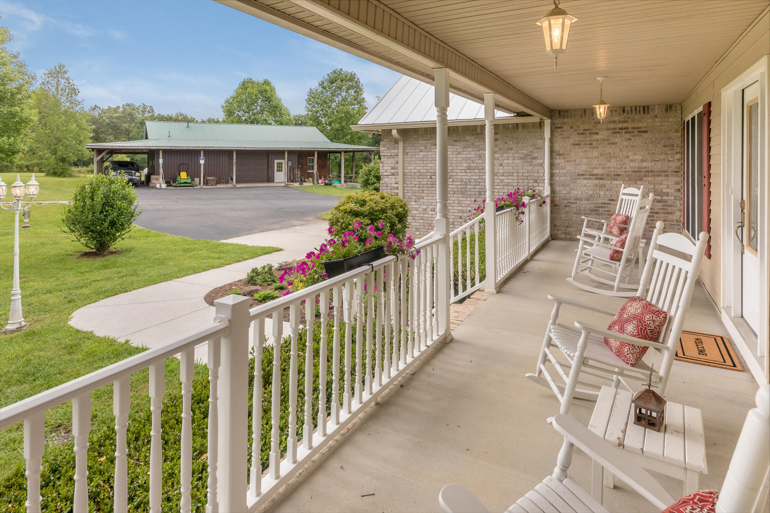 750 Jacks Branch Road Pikeville, TN 37367 - Photo 5 of 56 Front Porch
