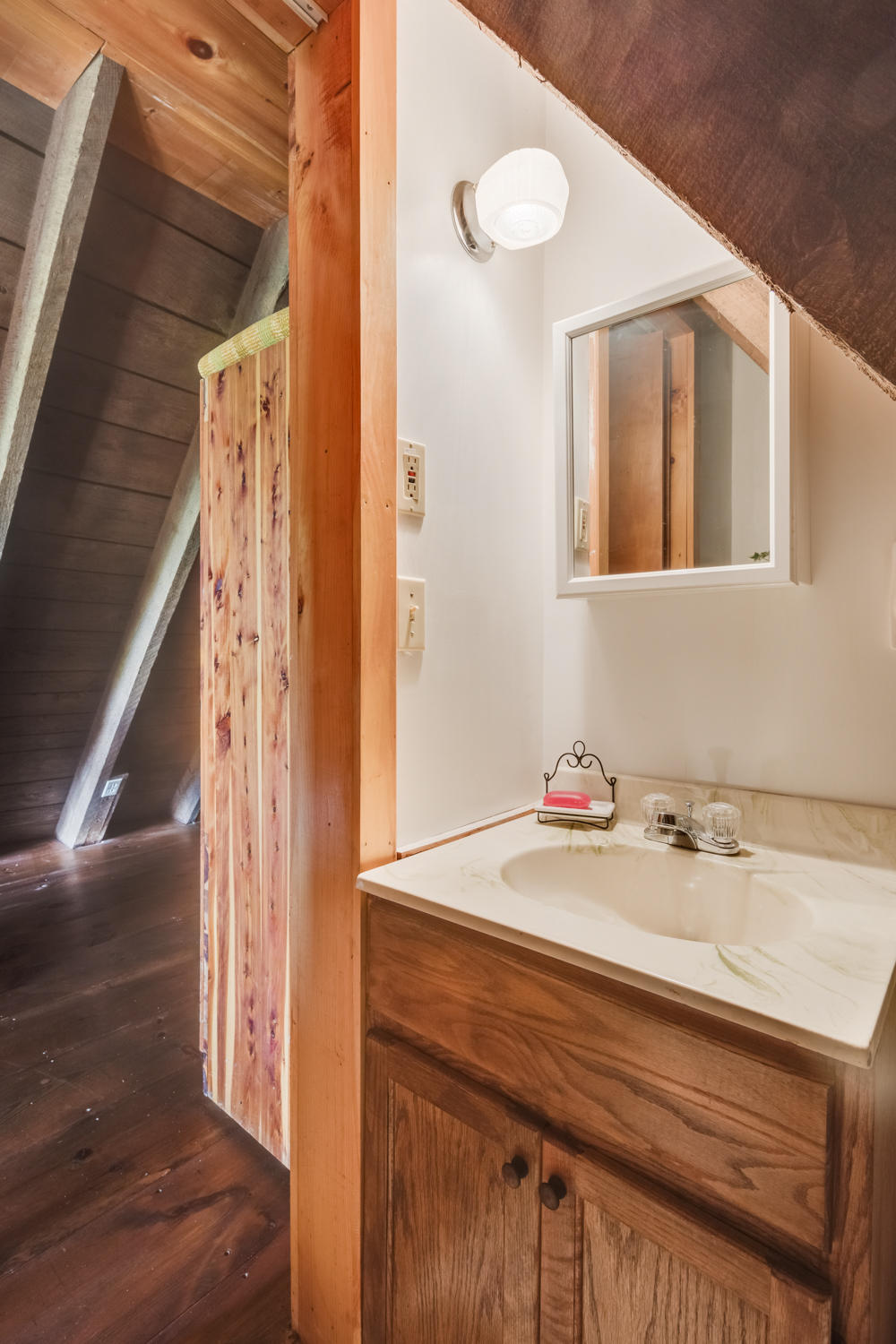 750 Jacks Branch Road Pikeville, TN 37367 - Photo 41 of 56 Bathroom