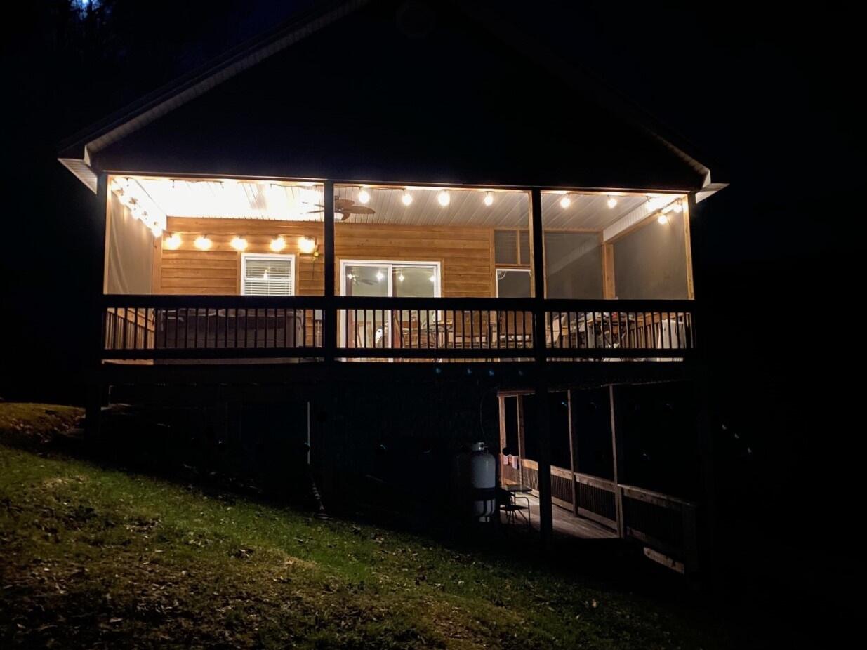 481 Stoneybrook Road Burnside, KY 42519 - Photo 35 of 36 041