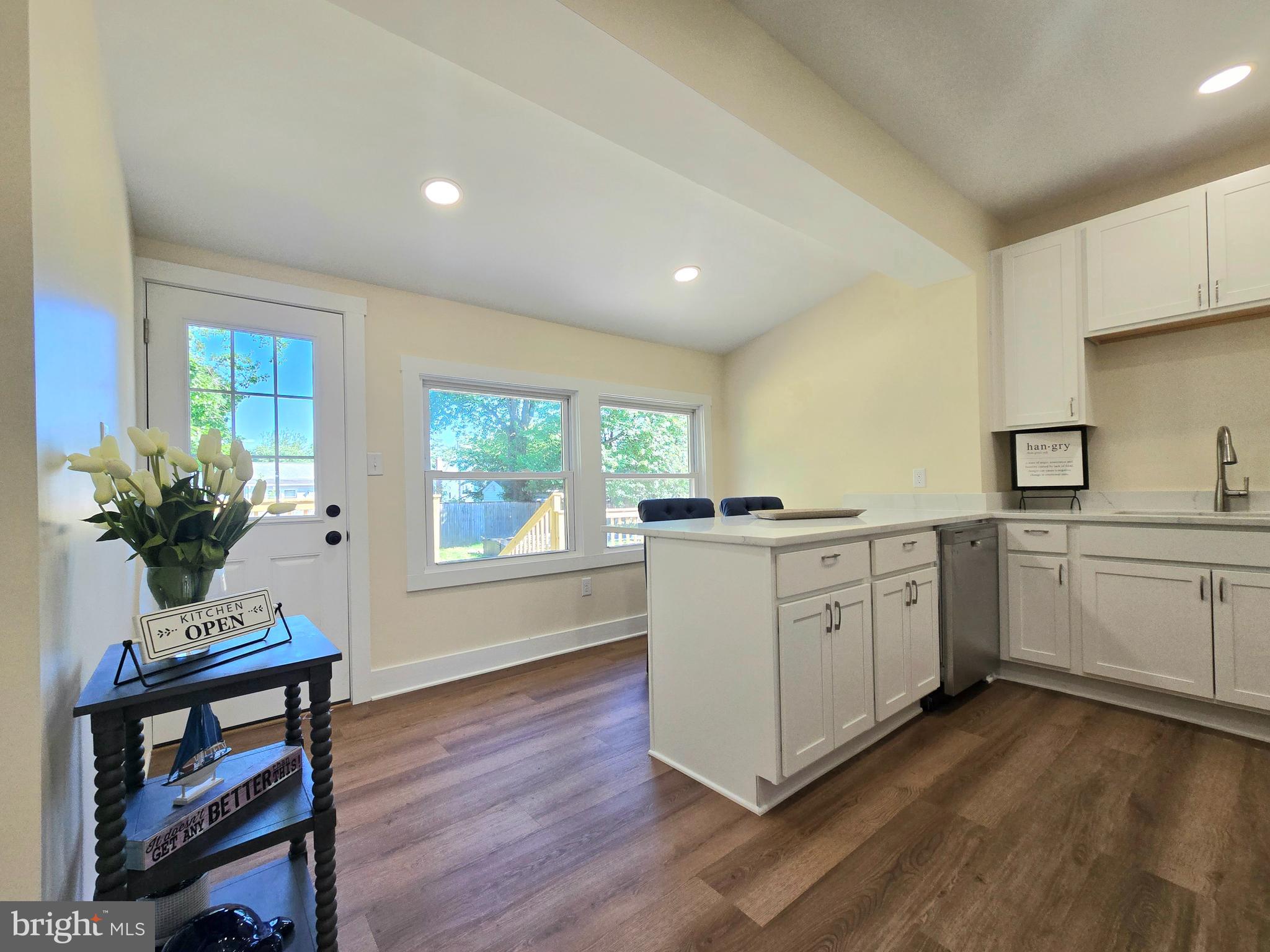261 Arundel Road Pasadena, MD 21122 - Photo 6 of 20