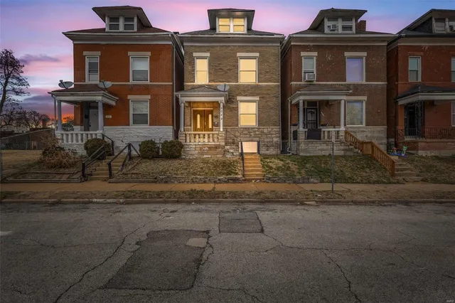 $105,000 | 5029 Wells Avenue, St. Louis, MO 63113