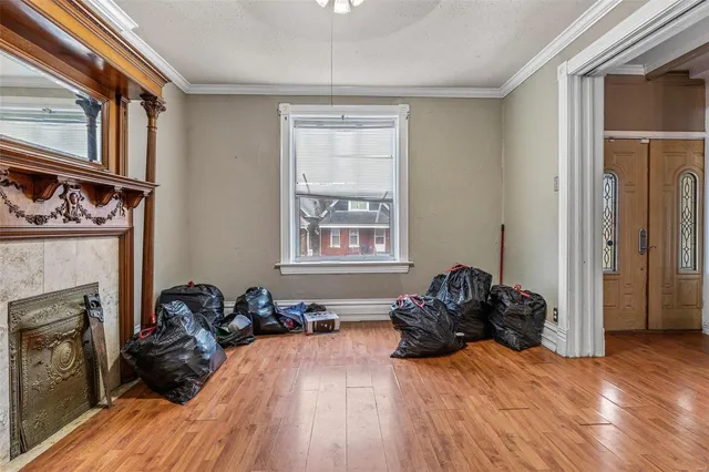 $105,000 | 5029 Wells Avenue, St. Louis, MO 63113