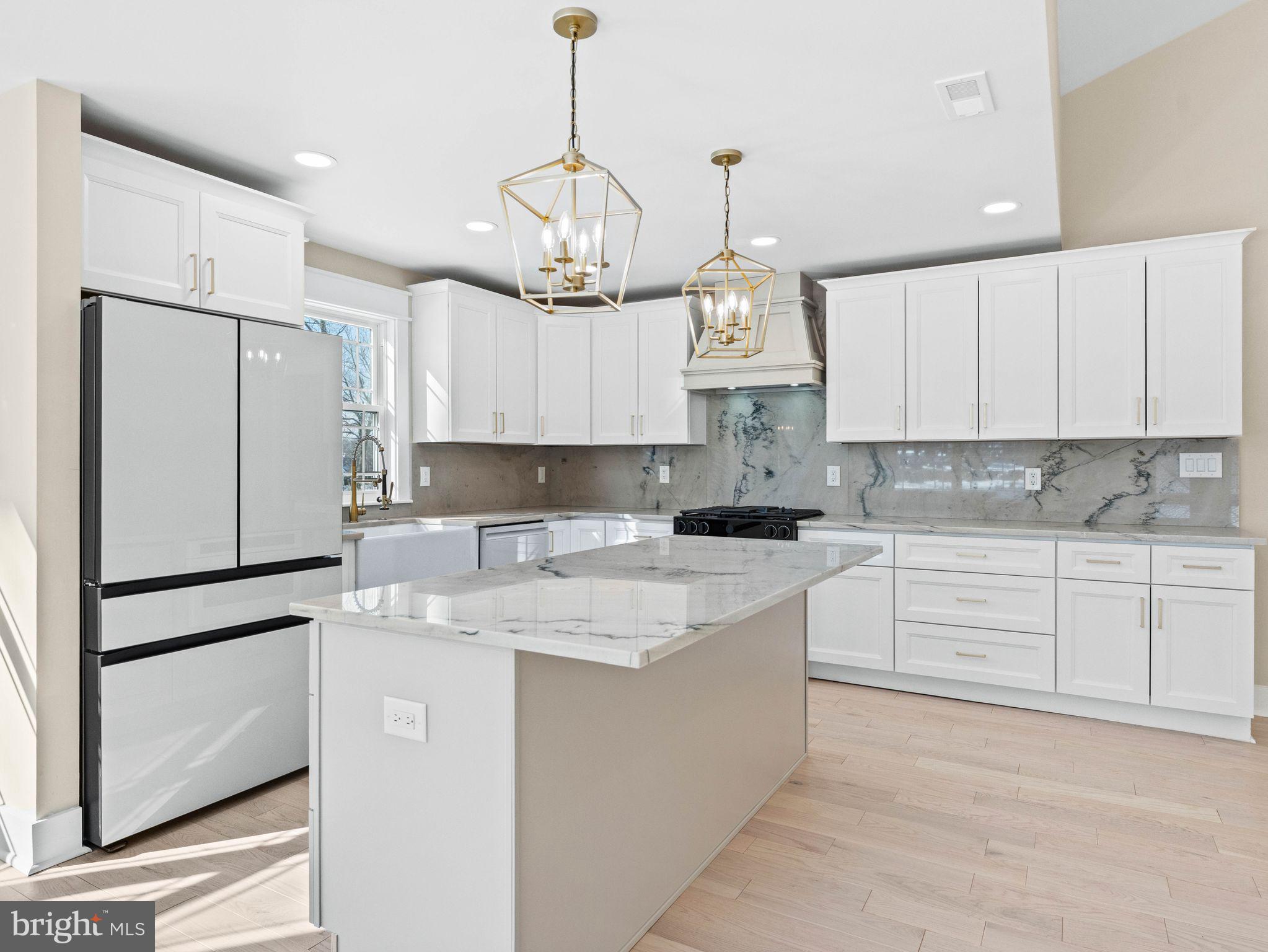 239 Lower Landing Road Blackwood, NJ 08012 - Photo 12 of 65