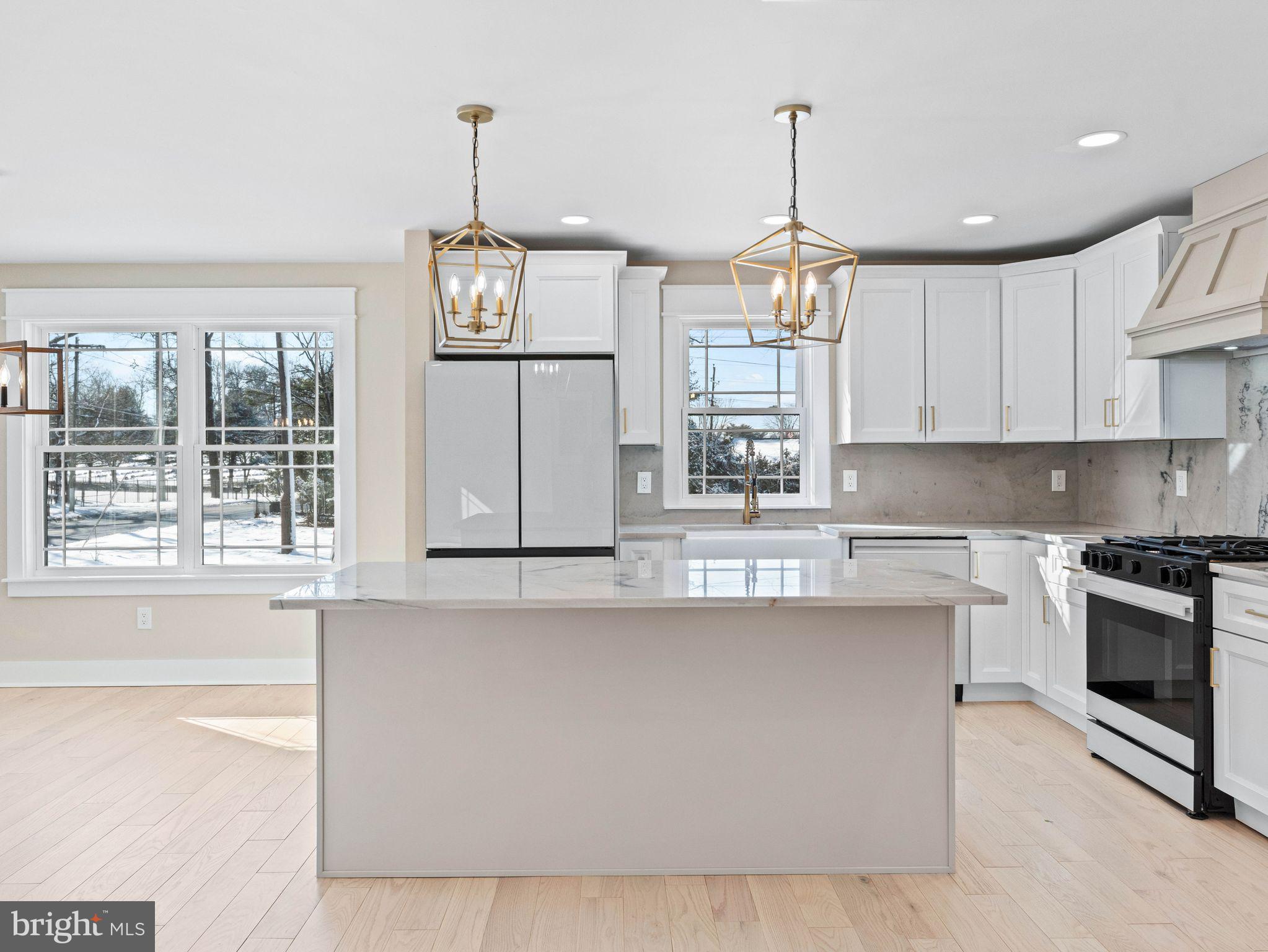 239 Lower Landing Road Blackwood, NJ 08012 - Photo 15 of 65