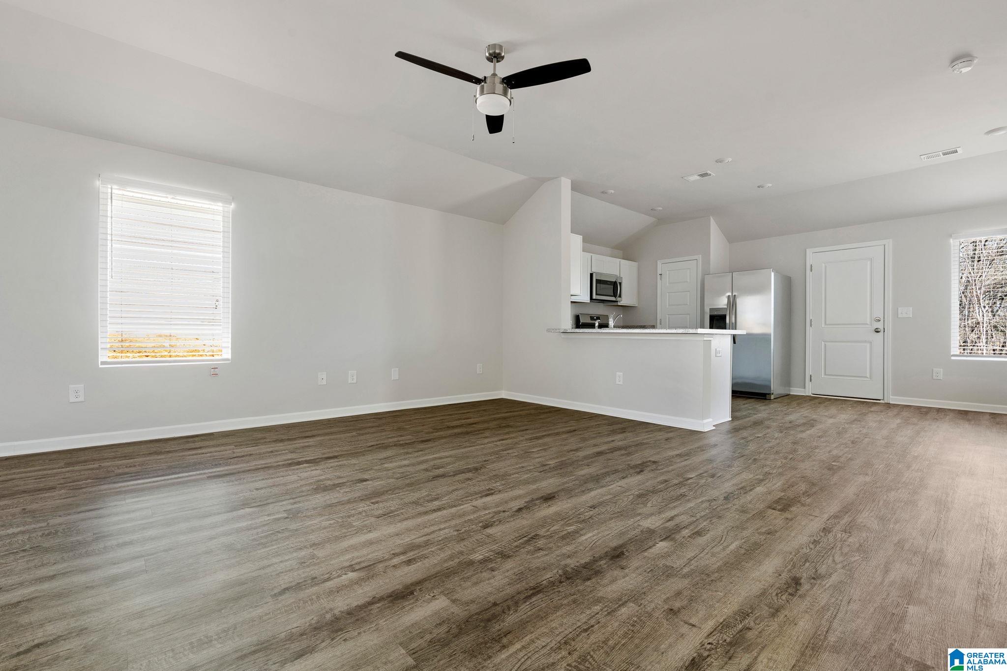 64 Trophy Loop Lincoln, AL 35096 - Photo 4 of 25