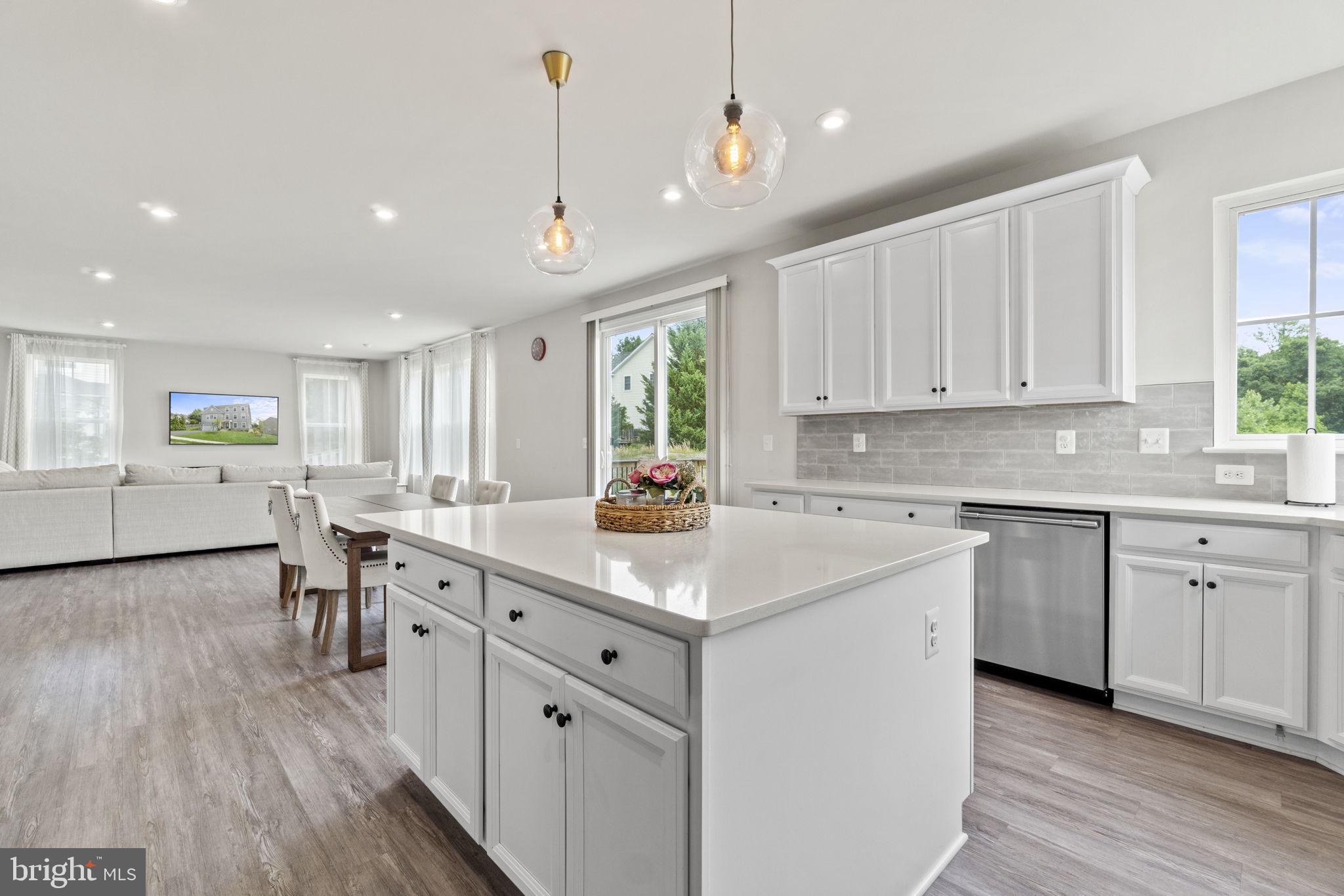 19203 Stoney Ridge Place Triangle, VA 22172 - Photo 4 of 26 Kitchen