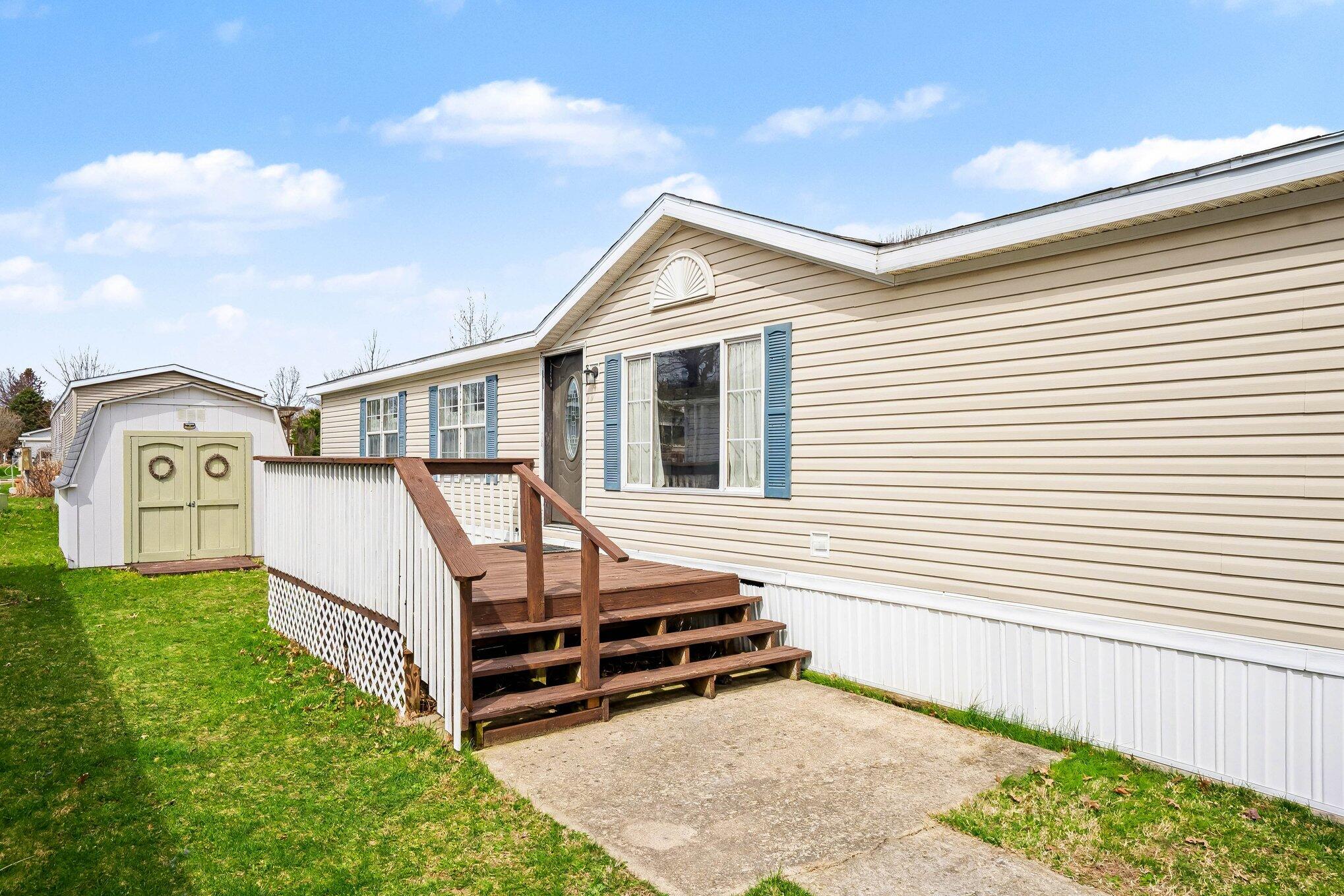 69205 Garver Road, Unit LOT 72 Edwardsburg, MI 49112 - Photo 2 of 11 002_file_6292