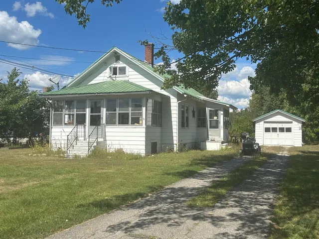 $165,000 | 14 Nash Street, Dixfield, ME 04224
