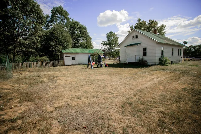 $165,000 | 14 Nash Street, Dixfield, ME 04224