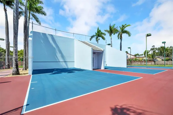 $3,500 | 17321 Northwest 63rd Avenue, Hialeah, FL 33015