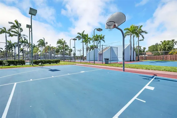 $3,500 | 17321 Northwest 63rd Avenue, Hialeah, FL 33015