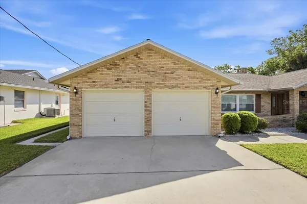 $689,000 | 23 Christopher Court, Palm Coast, FL 32137