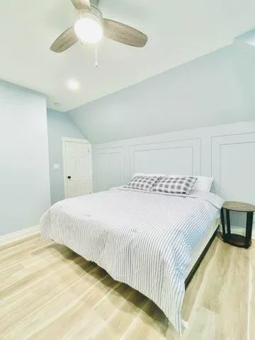 $2,650 | 1455 West Highland Avenue, Unit 2R, Chicago, IL 60660