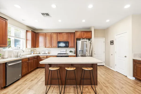 $624,000 | 1402 Turnbridge Way, Plumas Lake, CA 95961