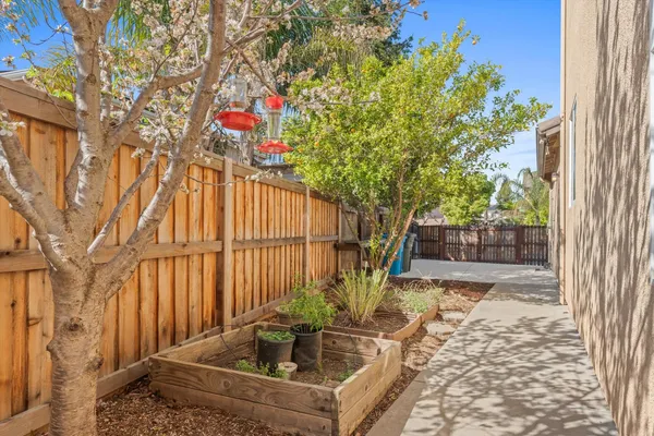 $624,000 | 1402 Turnbridge Way, Plumas Lake, CA 95961