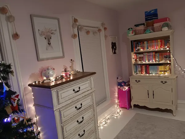 a bed room with a bed