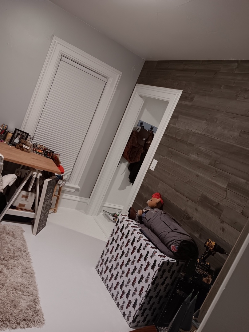 509 South Madison Street Morrison, IL 61270 - Photo 21 of 43 a close up of a stove top oven