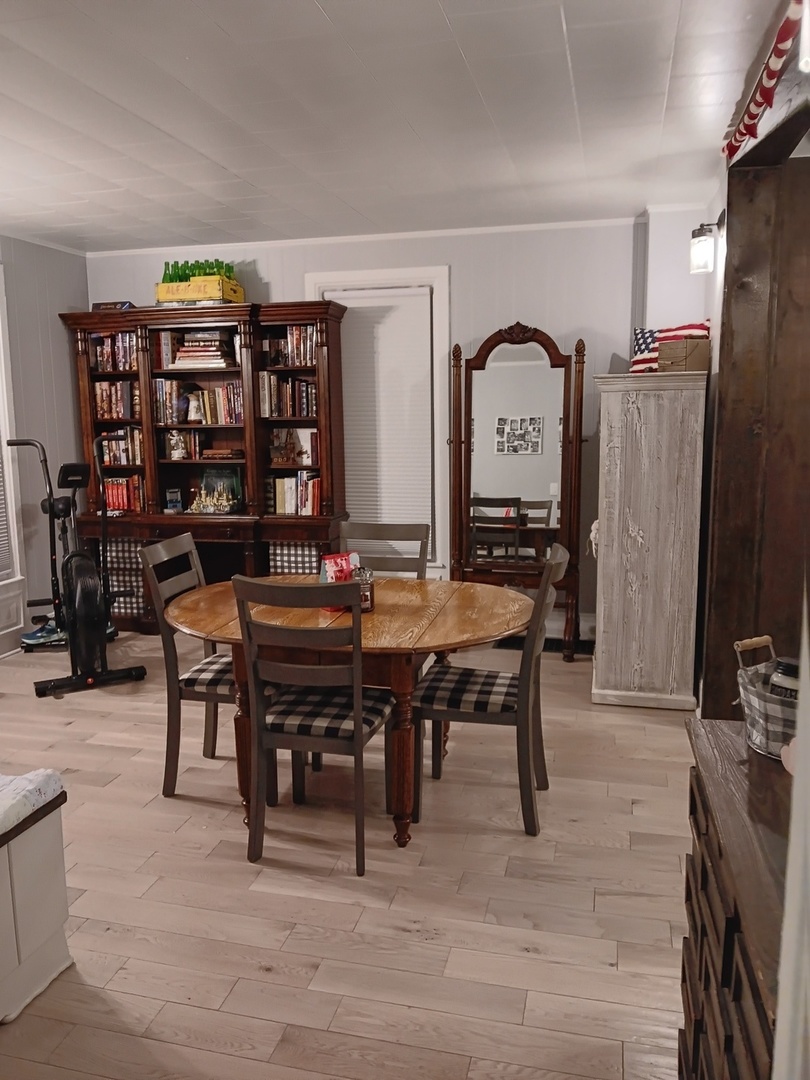 509 South Madison Street Morrison, IL 61270 - Photo 29 of 43 a view of a workspace with furniture