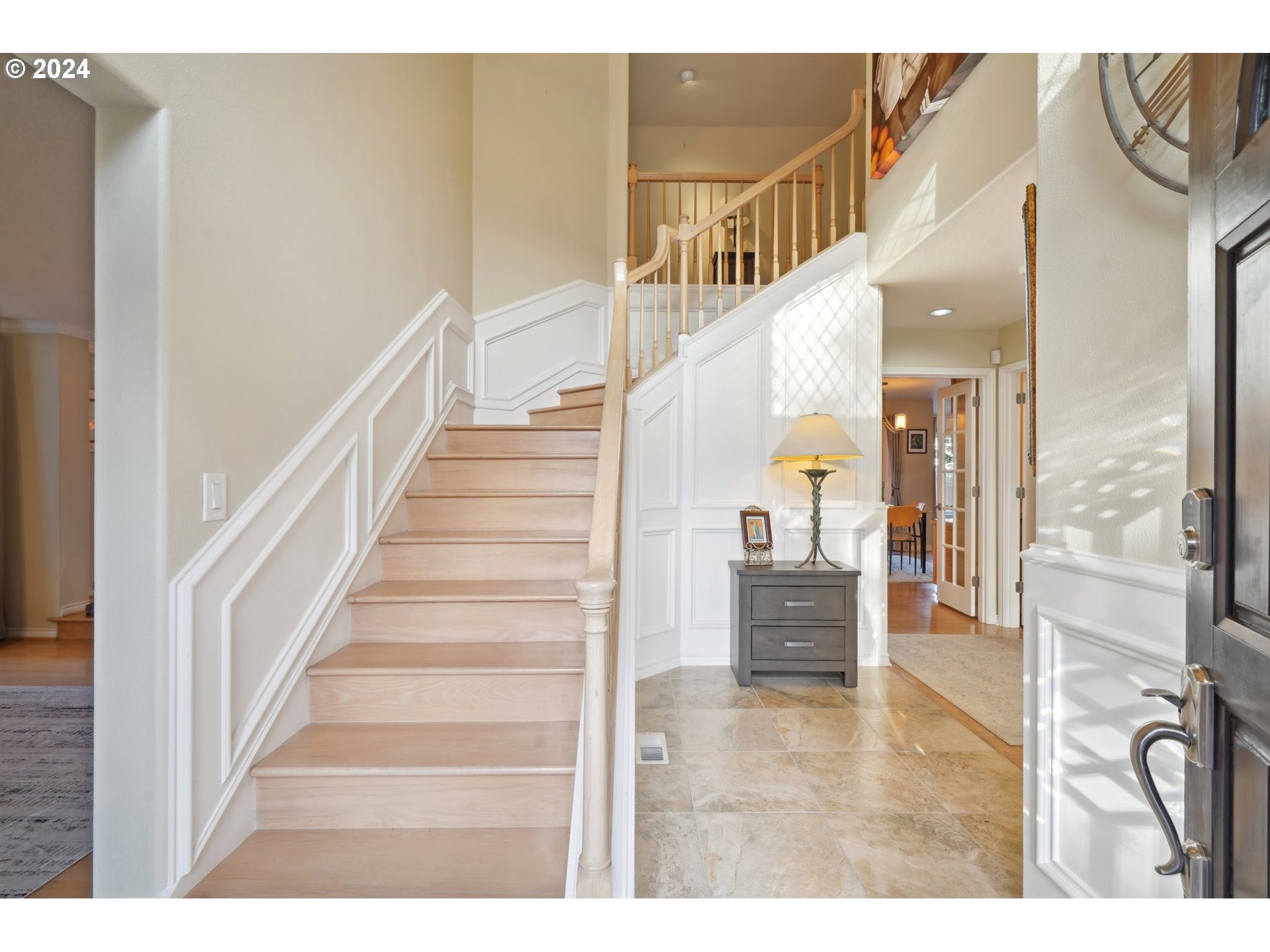 8121 Northeast 71st Loop Vancouver, WA 98662 - Photo 5 of 44 a view of entryway and hall with wooden floor