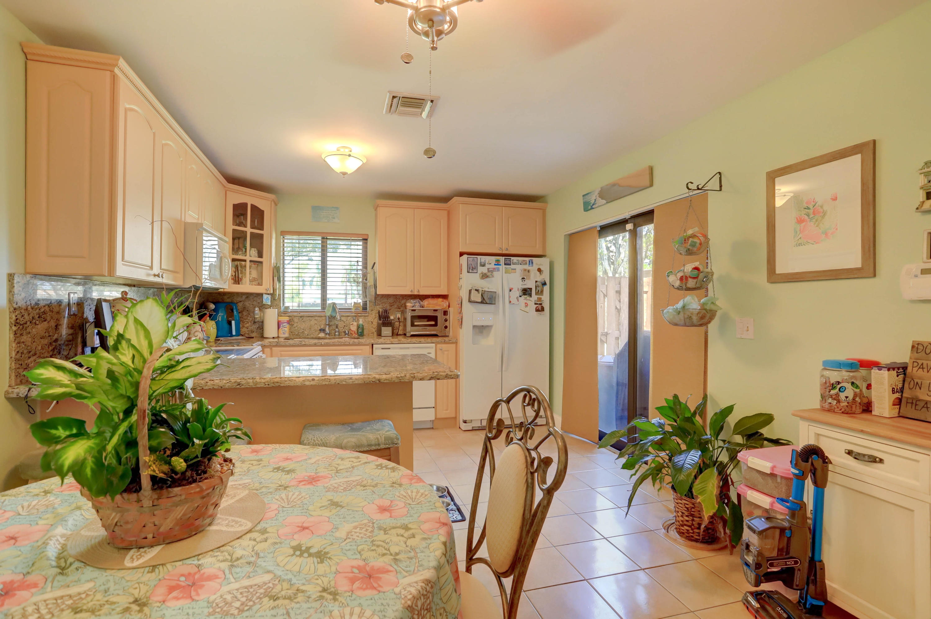 2970 Kirk Road Lake Worth, FL 33461 - Photo 9 of 21 Kitchen