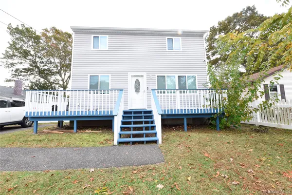 $499,000 | 18 Pennwood Drive, Mastic Beach, NY 11951