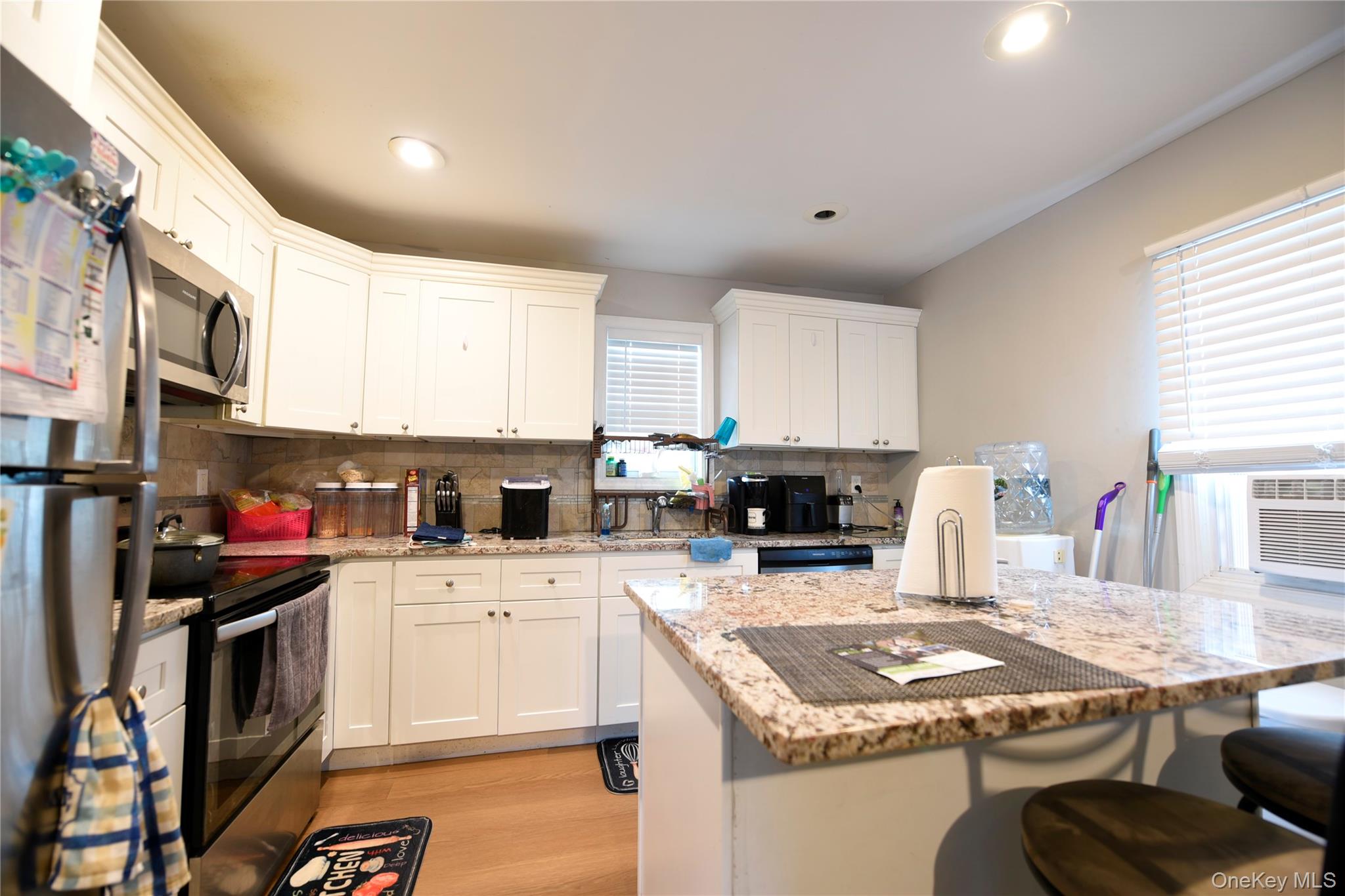 18 Pennwood Drive Mastic Beach, NY 11951 - Photo 2 of 19