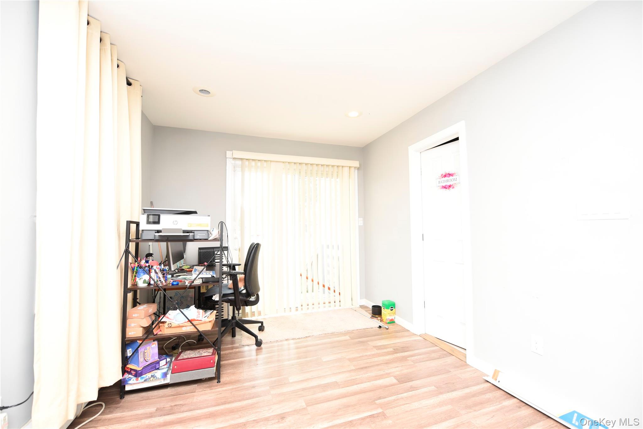 18 Pennwood Drive Mastic Beach, NY 11951 - Photo 7 of 19