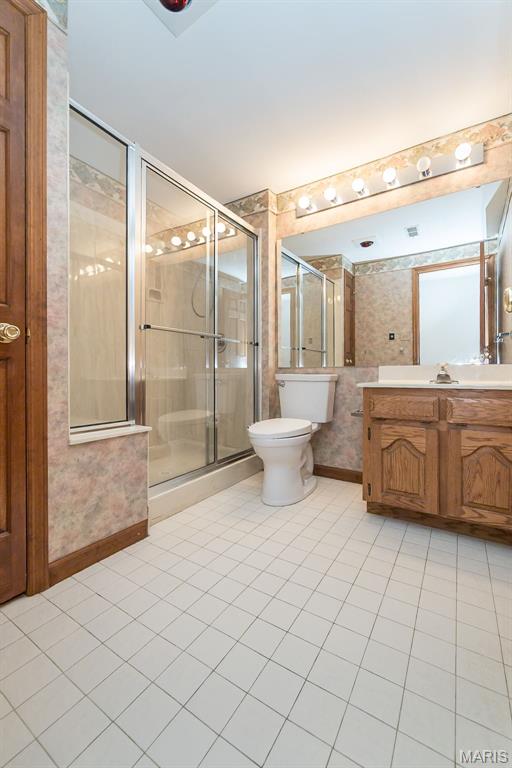 384 Greentrails Drive South Chesterfield, MO 63017 - Photo 20 of 28