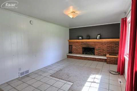 2048 Belford Road Holly, MI 48442 - Photo 9 of 29 20421724-8.JPG