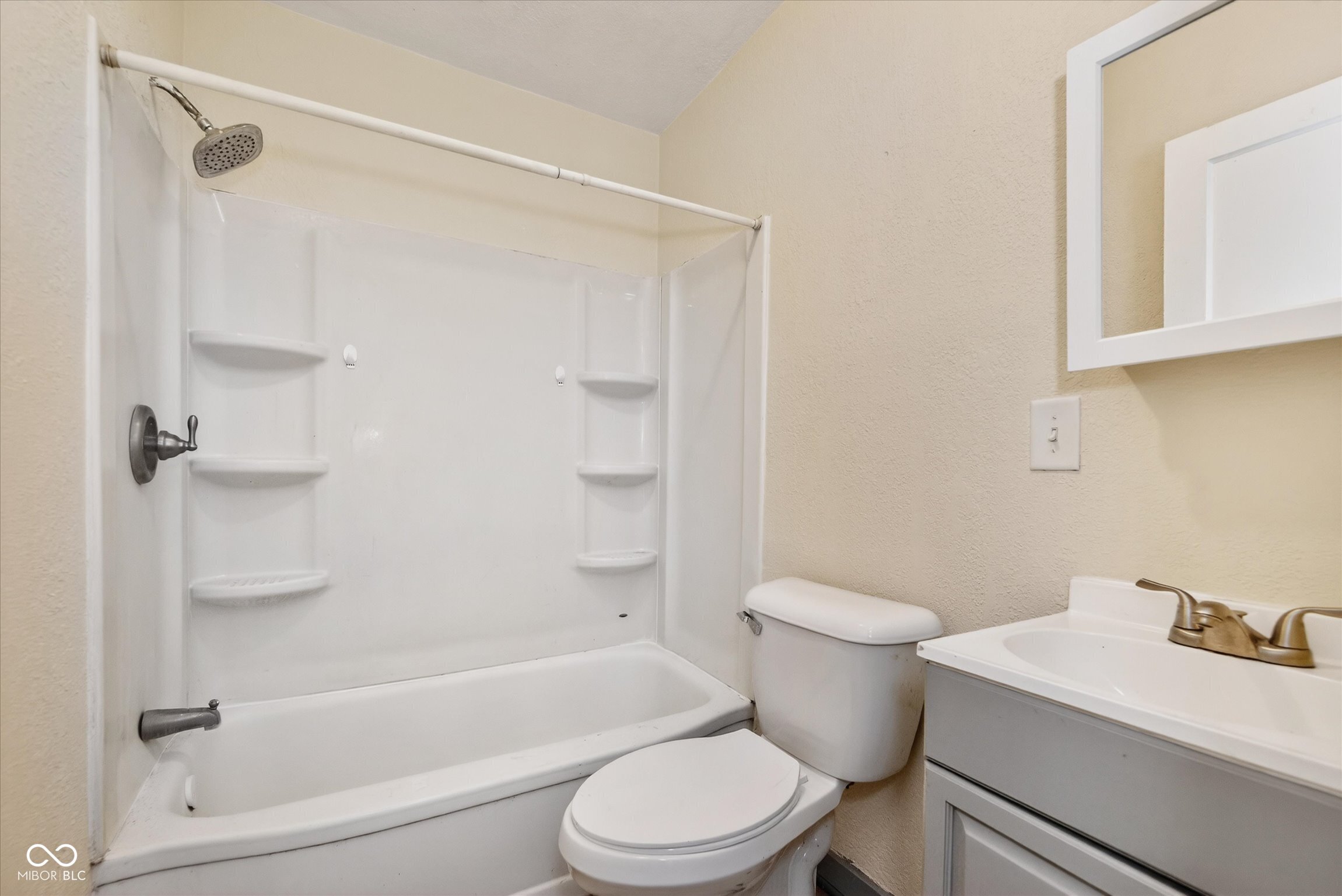 1604 West 11th Street Anderson, IN 46016 - Photo 16 of 33