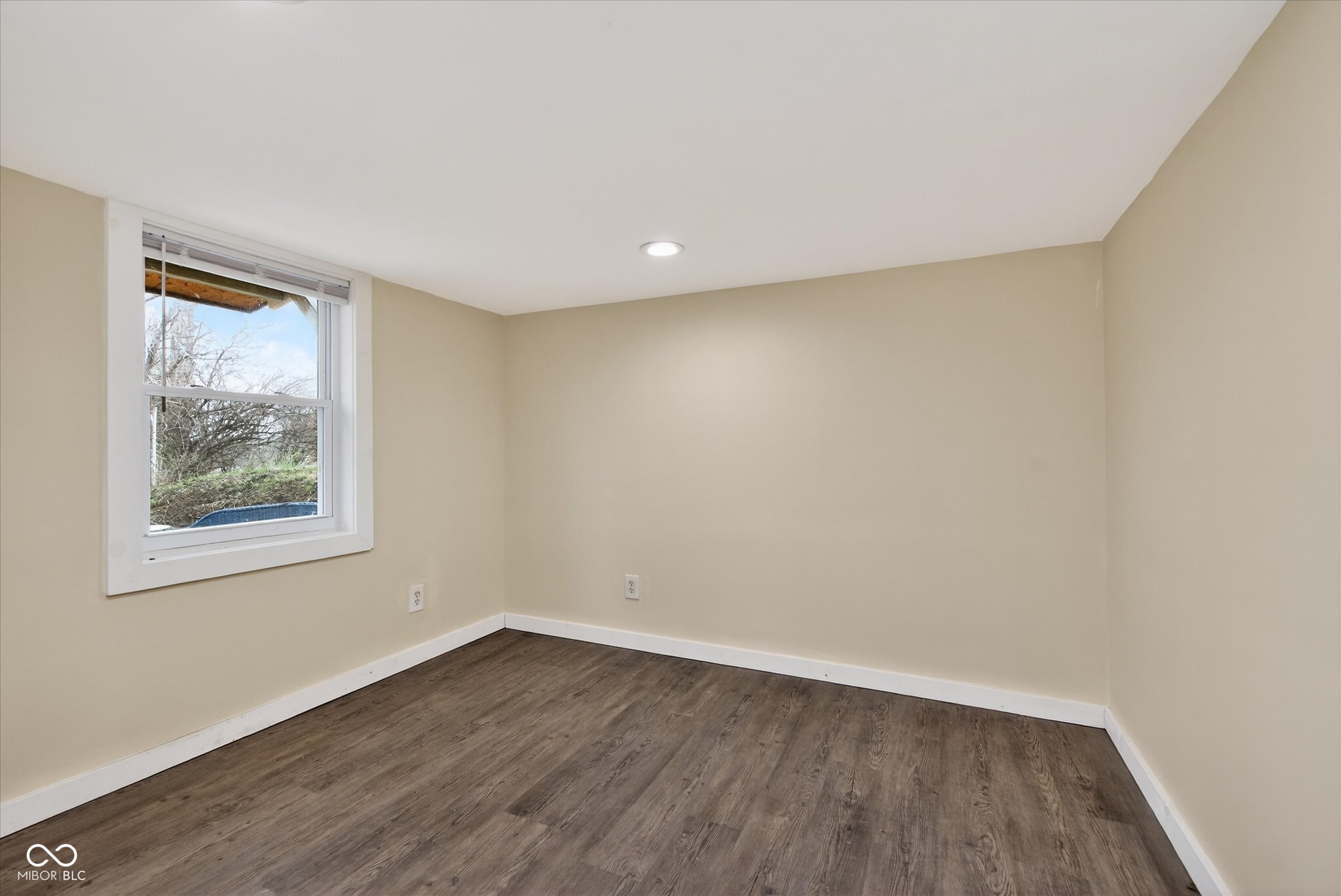 1604 West 11th Street Anderson, IN 46016 - Photo 20 of 33