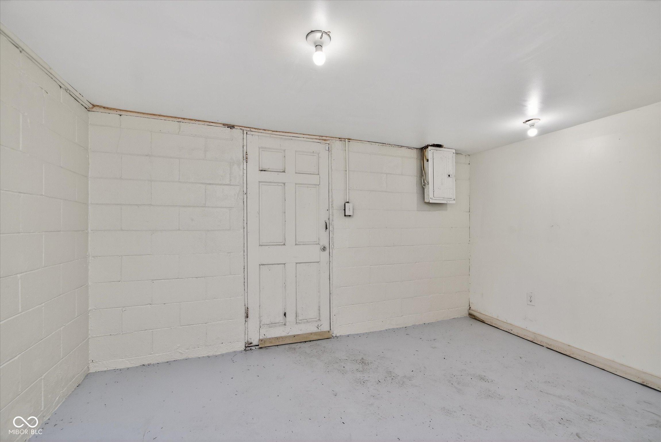 1604 West 11th Street Anderson, IN 46016 - Photo 27 of 33